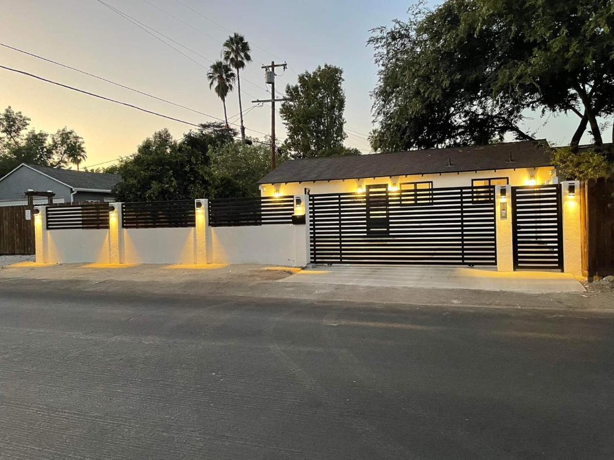 Gated Private House With Own Parking Sherman Oaks Los Ángeles Exterior foto