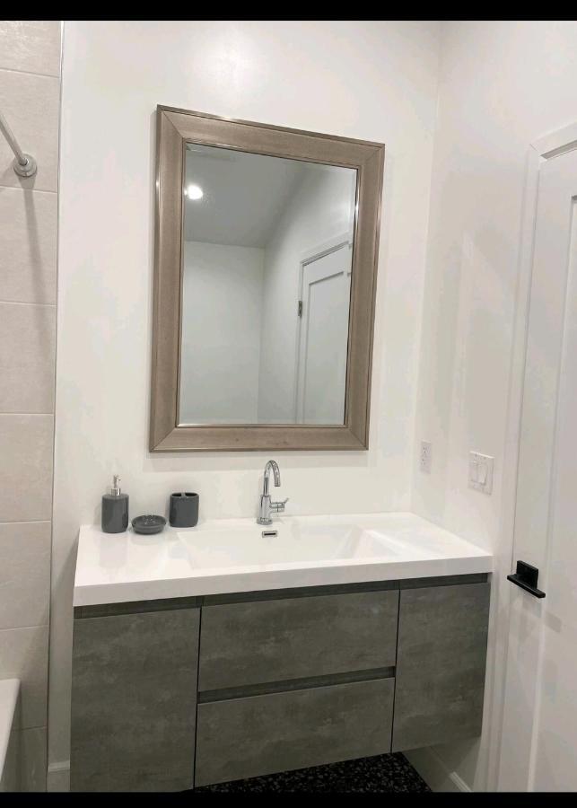 Gated Private House With Own Parking Sherman Oaks Los Ángeles Exterior foto